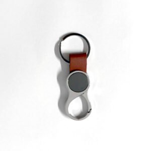 Buckle Keychain with Strap and Metal Round TGKEY001